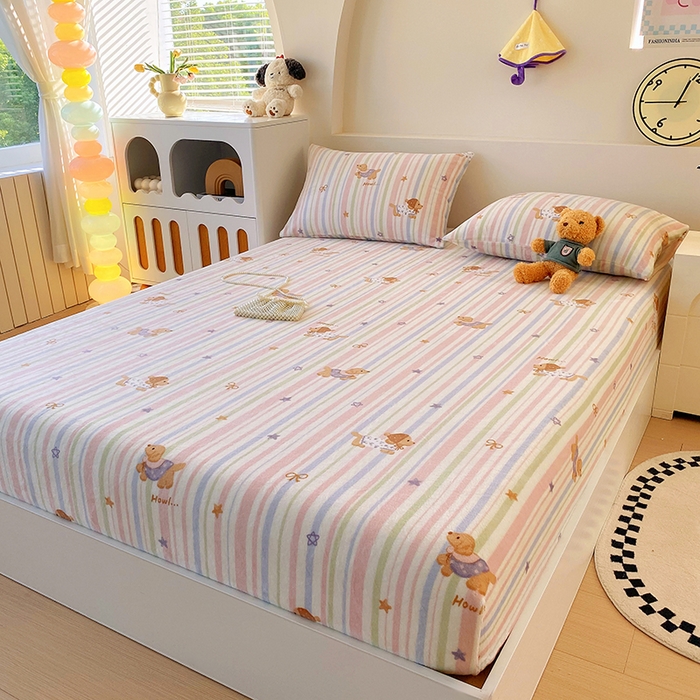 91家纺网 家纺一手货源 找家纺 艾橙家纺 2025秋冬新款高克重牛奶绒印花床笠单品床笠床笠单件 悦动萌宠