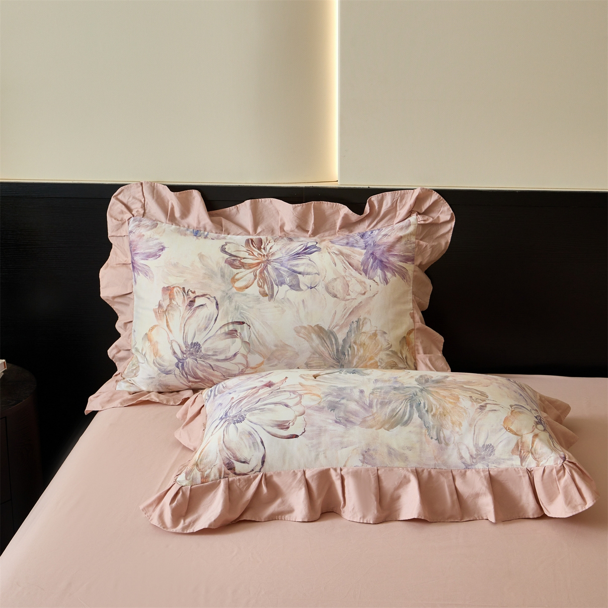 91家纺网 家纺一手货源 找家纺 蓝米卡夫 2025秋冬-全棉60支磨毛数码印花-花边款（礼盒包装）提供买家秀 禾木