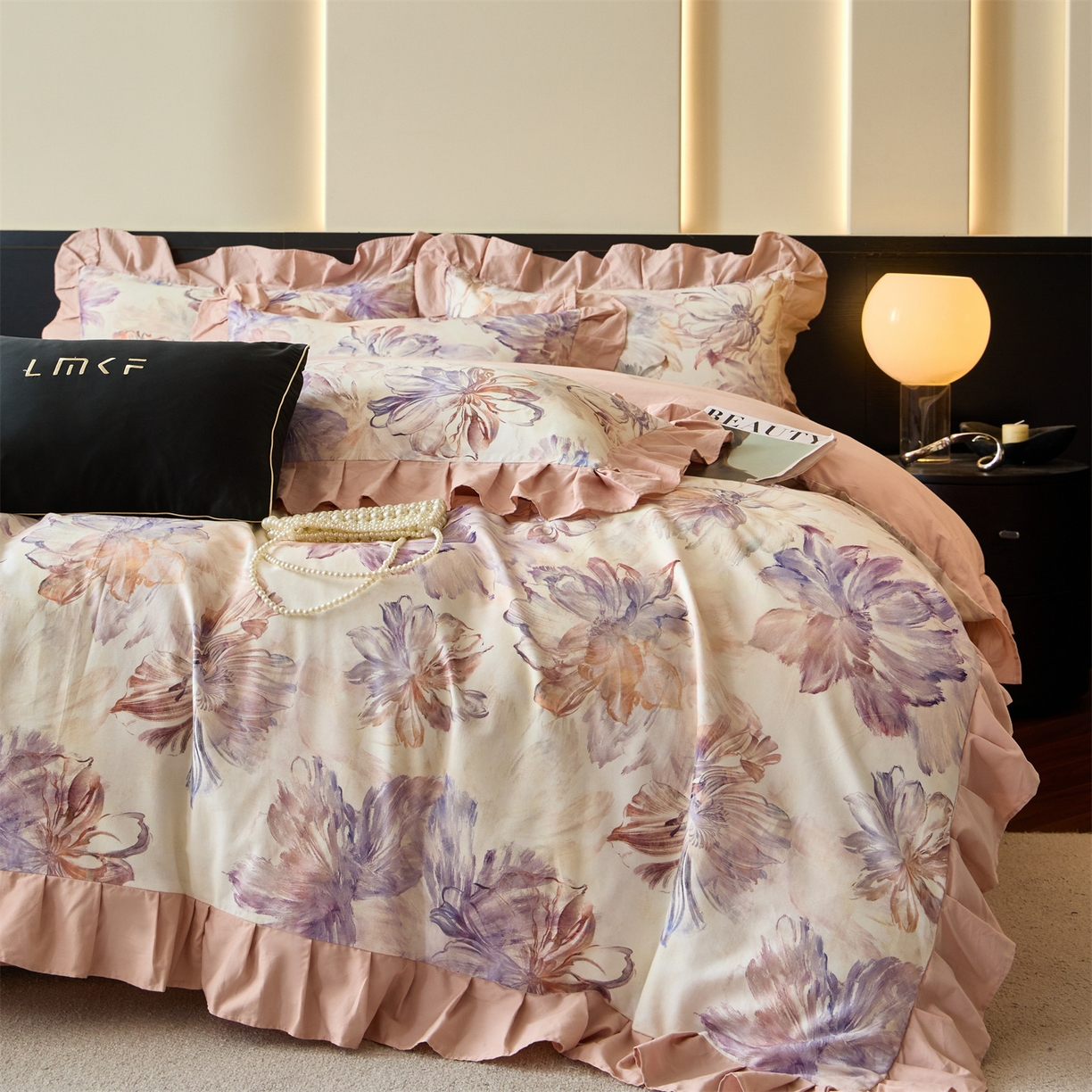 91家纺网 家纺一手货源 找家纺 蓝米卡夫 2025秋冬-全棉60支磨毛数码印花-花边款（礼盒包装）提供买家秀 禾木