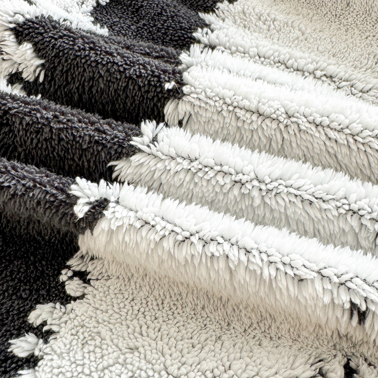 91家纺网 家纺一手货源 找家纺 畅畅家纺 2025新款加厚羊羔绒阳离子双层盖毯舒棉绒毛毯春秋冬夏盖毯 拉斐尔-雾黑