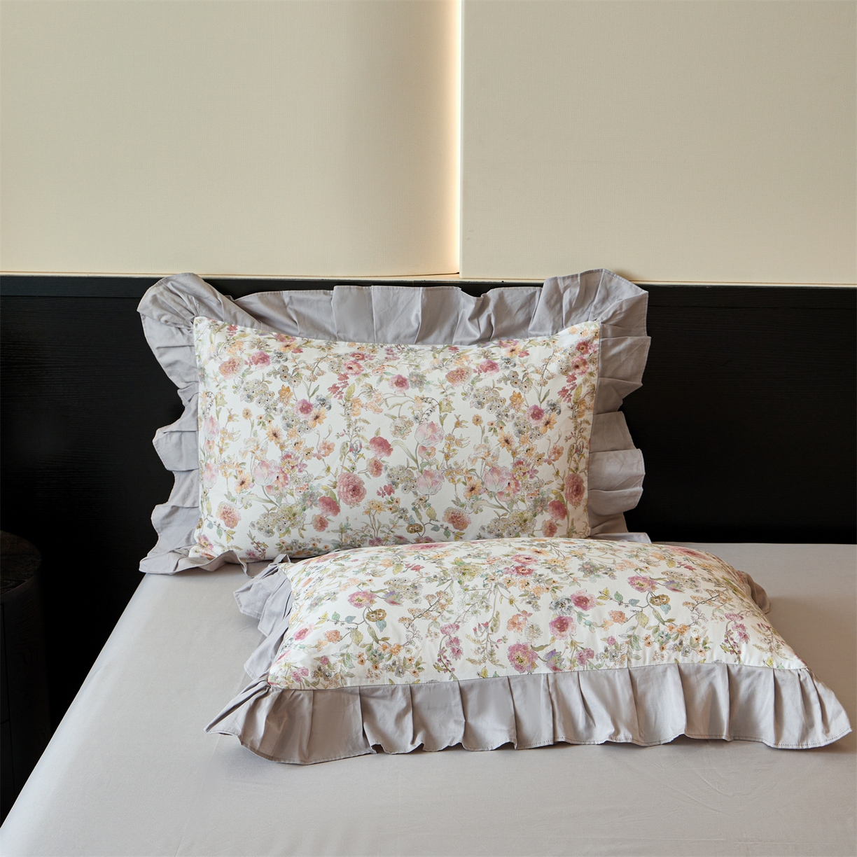 91家纺网 家纺一手货源 找家纺 蓝米卡夫 2025秋冬-全棉60支磨毛数码印花-花边款（礼盒包装）提供买家秀 伊犁