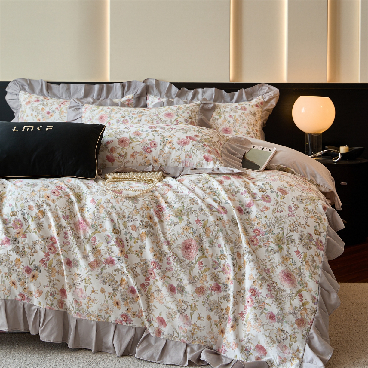 91家纺网 家纺一手货源 找家纺 蓝米卡夫 2025秋冬-全棉60支磨毛数码印花-花边款（礼盒包装）提供买家秀 伊犁