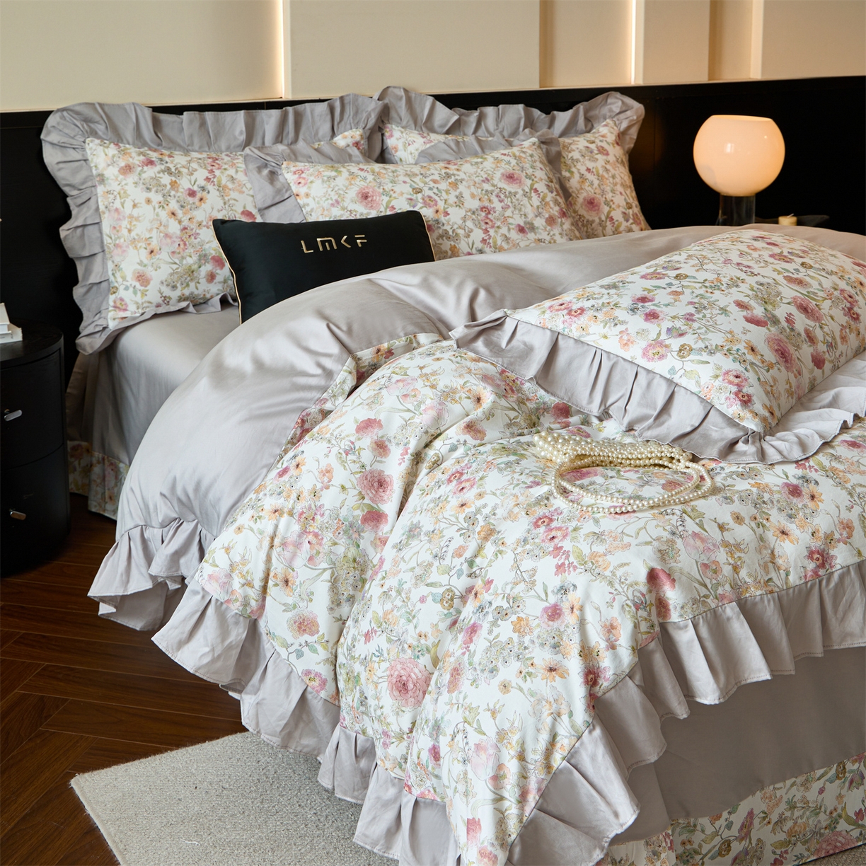 91家纺网 家纺一手货源 找家纺 蓝米卡夫 2025秋冬-全棉60支磨毛数码印花-花边款（礼盒包装）提供买家秀 伊犁