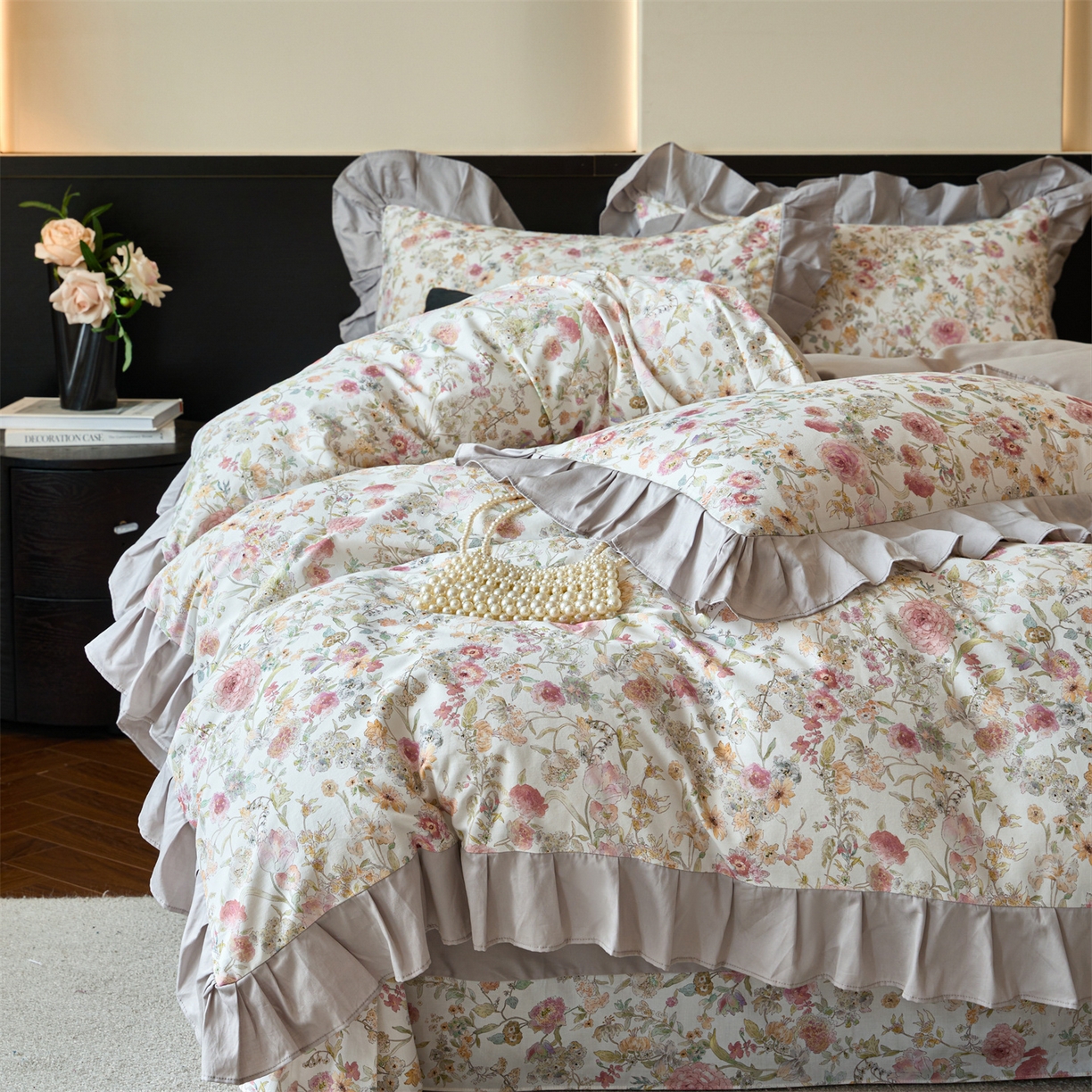 91家纺网 家纺一手货源 找家纺 蓝米卡夫 2025秋冬-全棉60支磨毛数码印花-花边款（礼盒包装）提供买家秀 伊犁