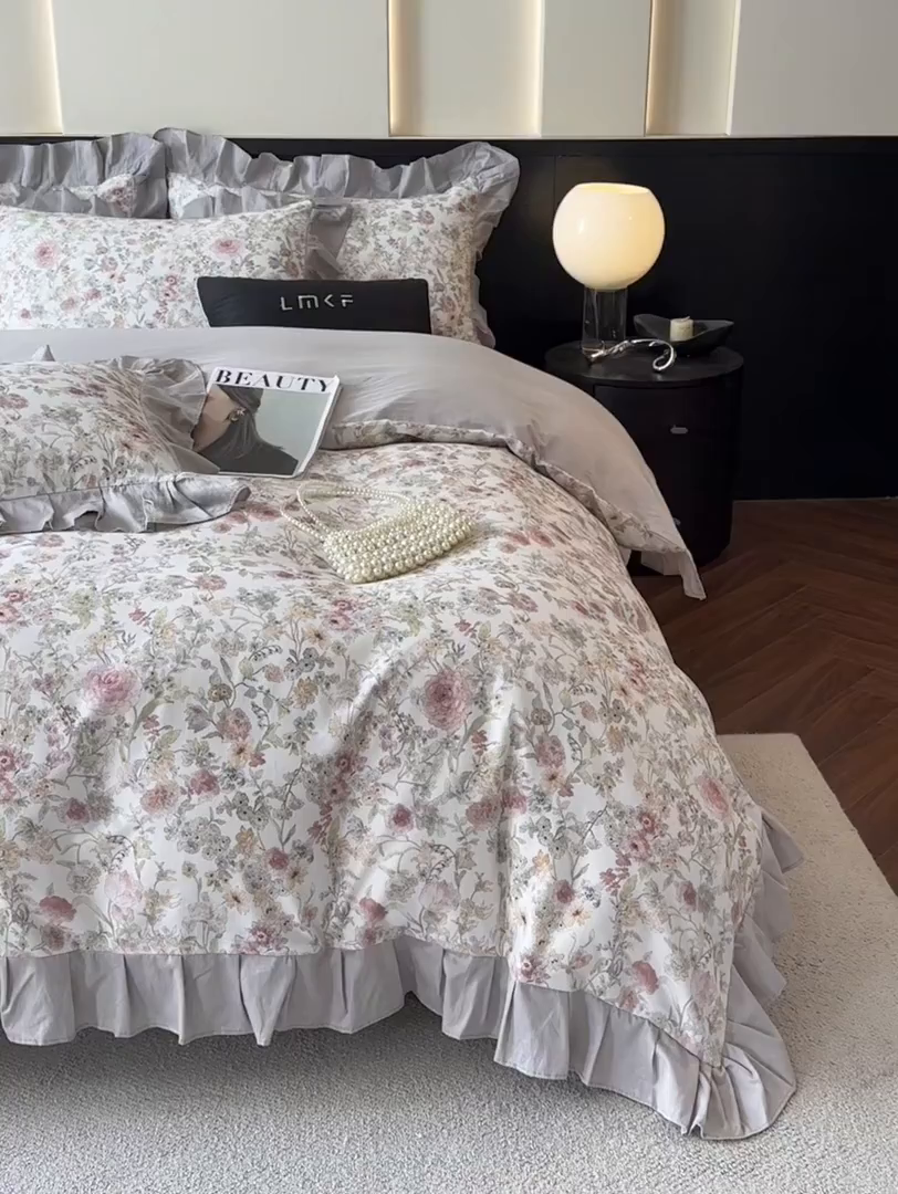 91家纺网 家纺一手货源 找家纺 蓝米卡夫 2025秋冬-全棉60支磨毛数码印花-花边款（礼盒包装）提供买家秀 伊犁