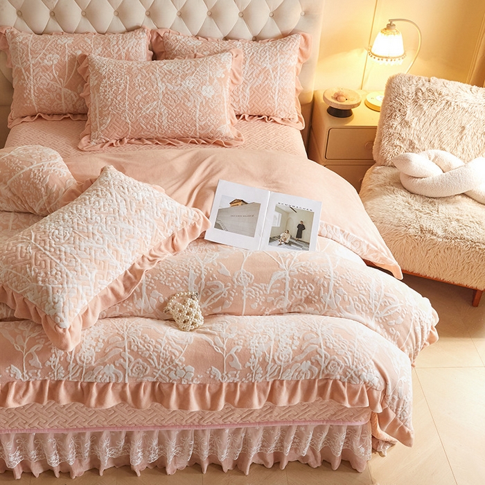 91家纺网 家纺一手货源 找家纺 （总）畅畅家纺 2025新款11斤高克重新款韩版烂花牛奶绒冬季加厚床盖四件套系列