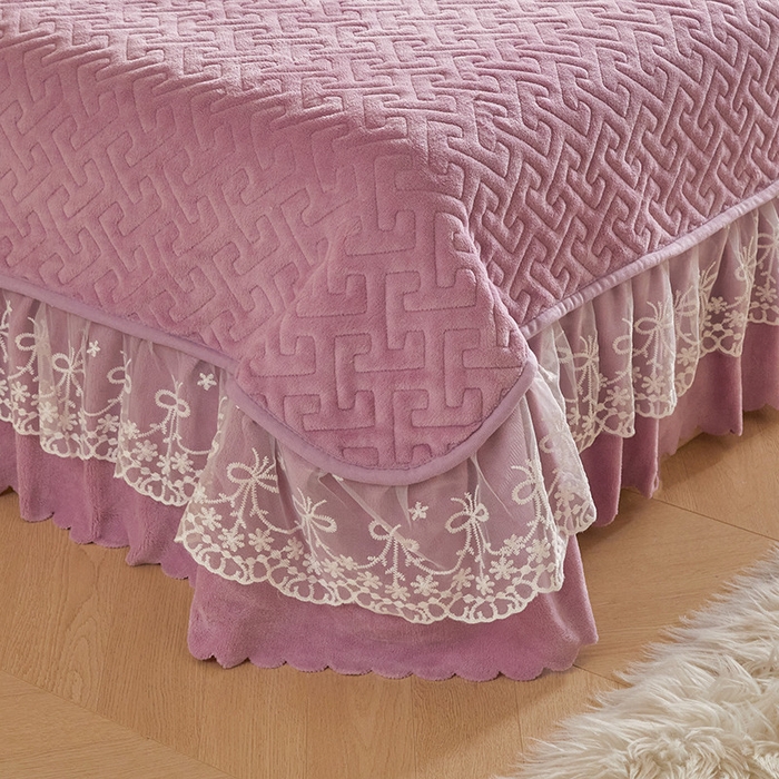 91家纺网 家纺一手货源 找家纺 畅畅家纺 2025新款11斤高克重新款韩版烂花牛奶绒冬季加厚床盖四件套系列 雾里看花-雪青紫