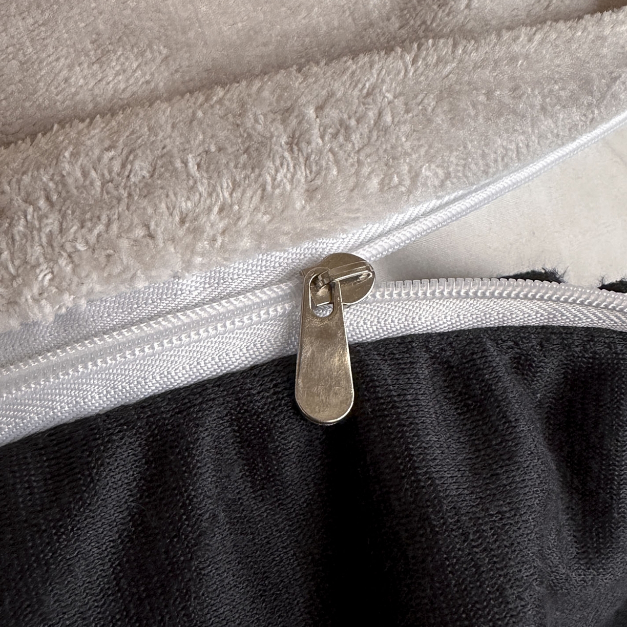 91家纺网 家纺一手货源 找家纺 （总）三朵家纺 2025新款秋冬法式复古风法莱绒花边四件套