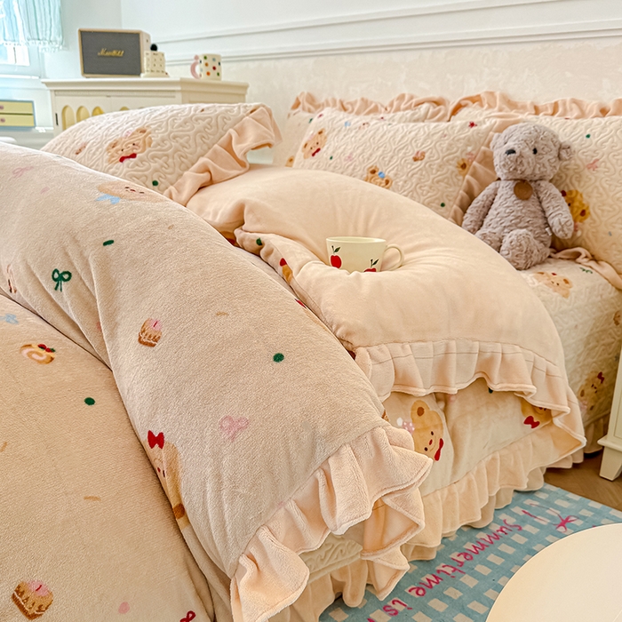 91家纺网 家纺一手货源 找家纺 （总）归属 2025新款牛奶绒床盖四件套（提供买家秀）