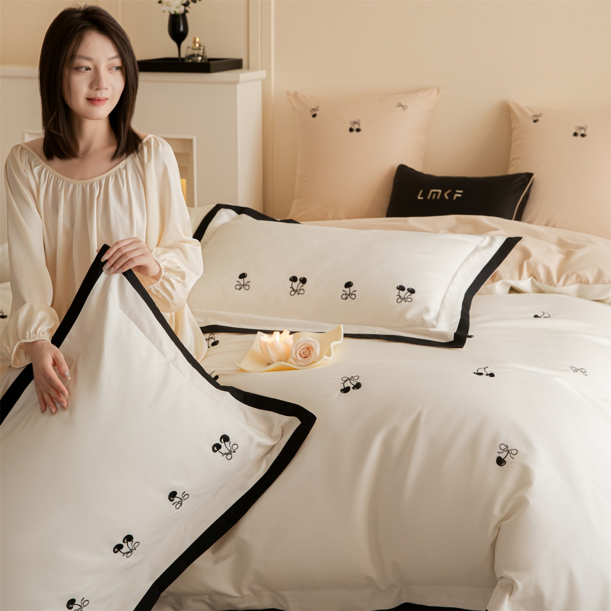 91家纺网 家纺一手货源 找家纺 蓝米卡夫 2025秋冬-全棉60支磨毛绣花-小确樱桃系列（礼盒包装）提供买家秀 小确樱桃-米