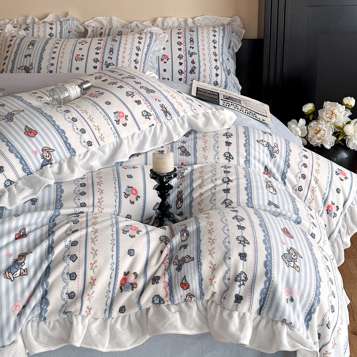 91家纺网 家纺一手货源 找家纺 三朵家纺 2025新款秋冬法式复古风法莱绒花边四件套 兰亭