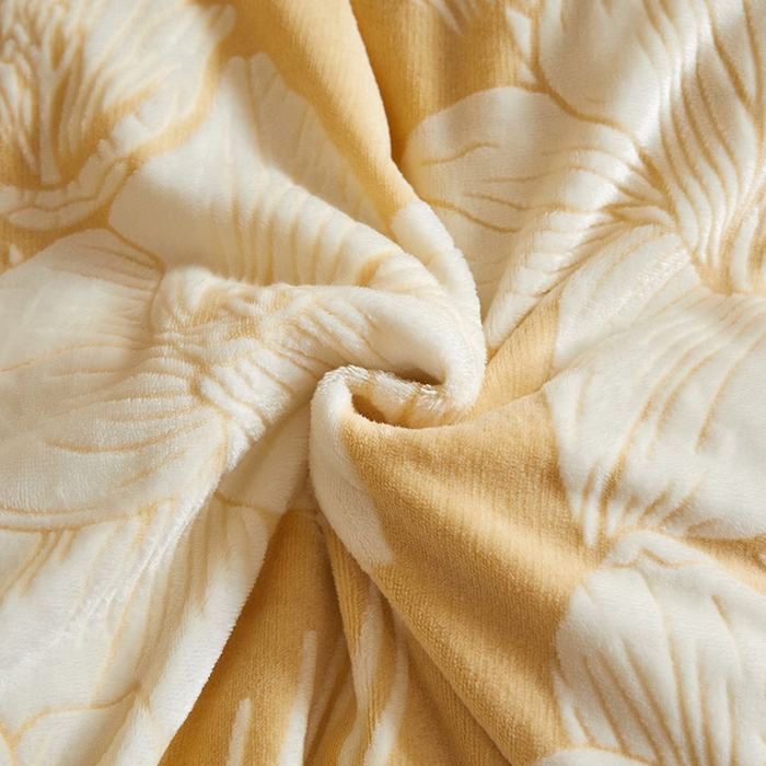 91家纺网 家纺一手货源 找家纺 畅畅家纺 2025新款11斤高克重新款韩版烂花牛奶绒冬季加厚床盖四件套系列 幽兰-嫩黄