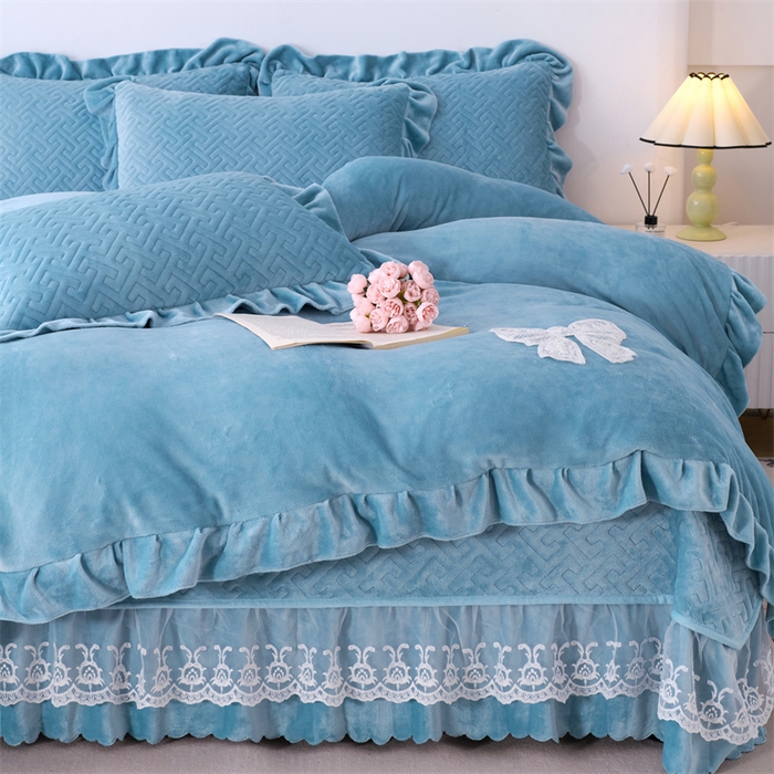 91家纺网 家纺一手货源 找家纺 畅畅家纺 2025新款11斤韩版冬季超柔加厚牛奶绒蝴蝶花边床盖四件套 宝蓝