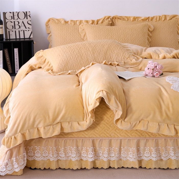 91家纺网 家纺一手货源 找家纺 畅畅家纺 2025新款11斤韩版冬季超柔加厚牛奶绒蝴蝶花边床盖四件套 布丁黄
