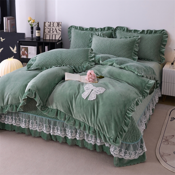 91家纺网 家纺一手货源 找家纺 畅畅家纺 2025新款11斤韩版冬季超柔加厚牛奶绒蝴蝶花边床盖四件套 果绿