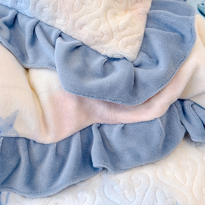 91家纺网 家纺一手货源 找家纺 归属 2025新款牛奶绒床盖四件套 浪漫星空蓝