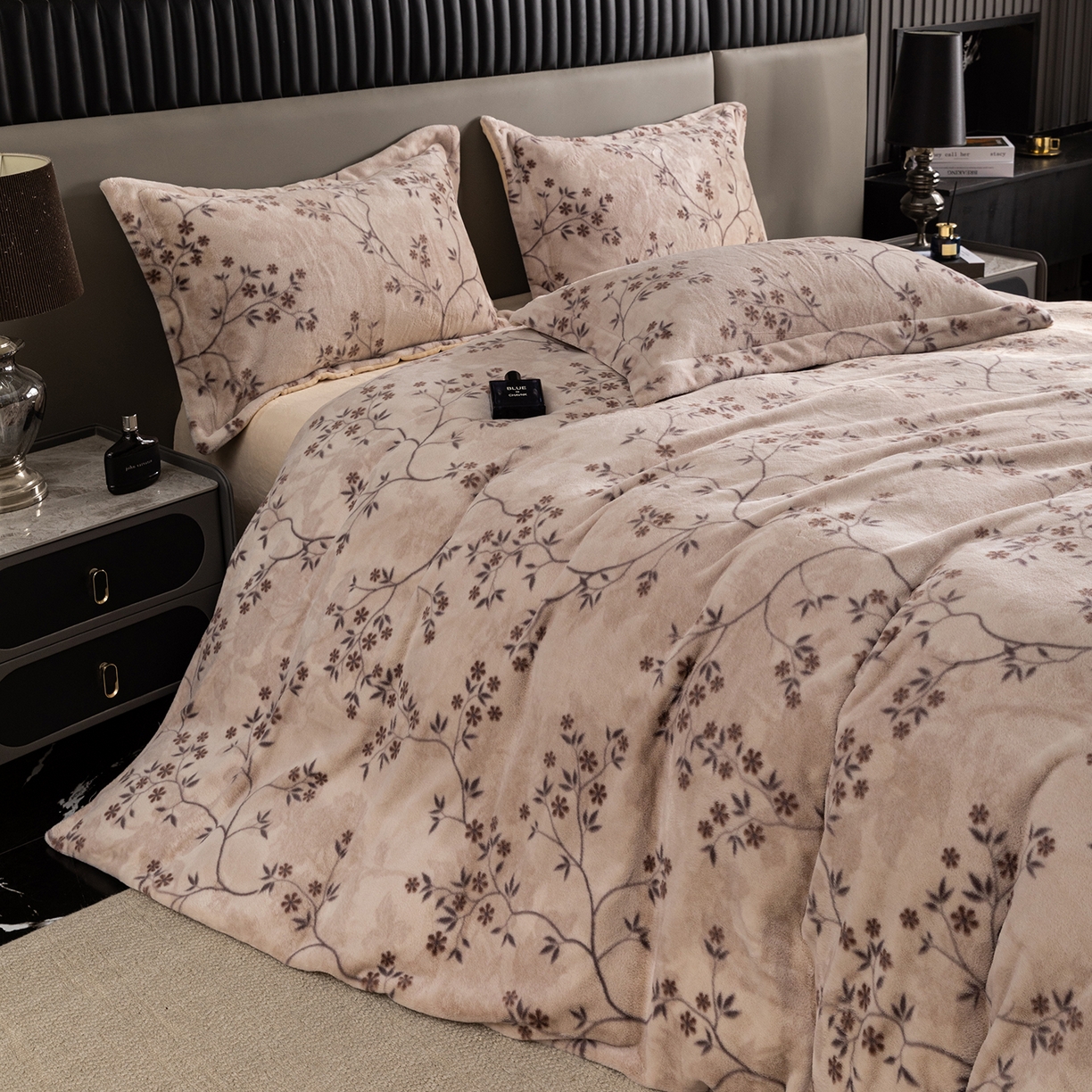 91家纺网 家纺一手货源 找家纺 （总）锦罗绣 2025新款全消光兔绒300克牛奶绒单被套