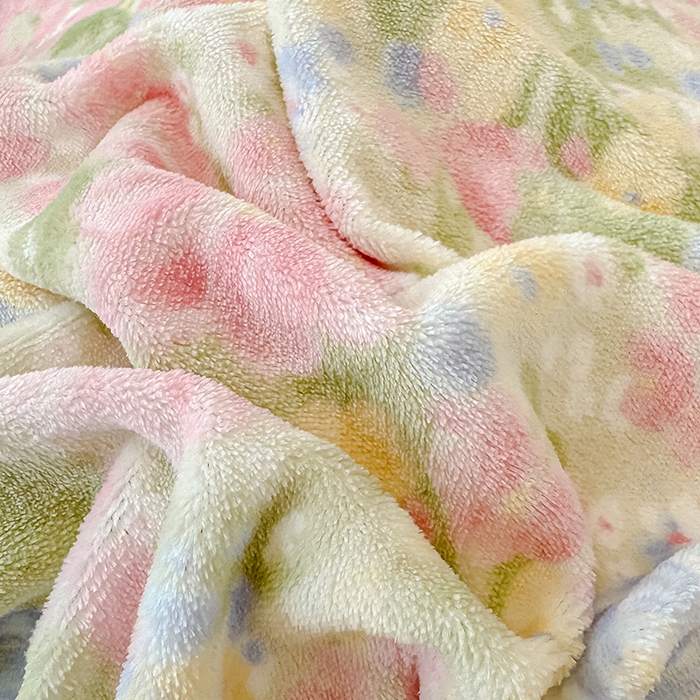 91家纺网 家纺一手货源 找家纺 归属 2025新款牛奶绒床盖四件套 碎花绮梦粉