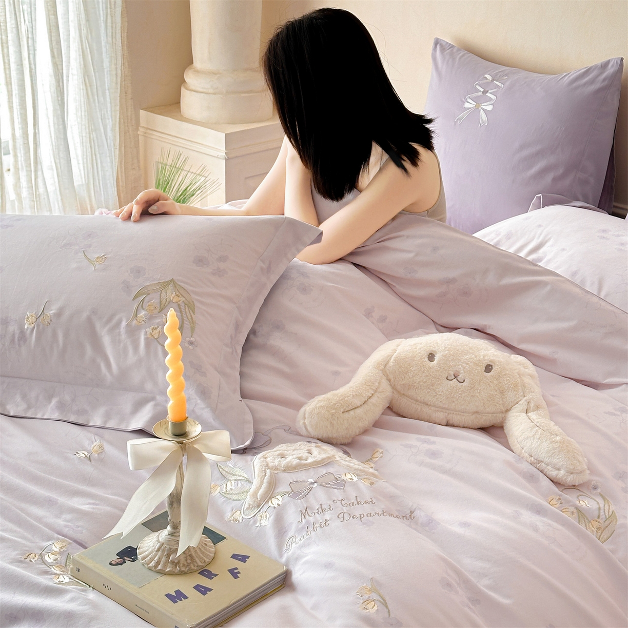 91家纺网 家纺一手货源 找家纺 蓝米卡夫 2025秋冬-全棉60支磨毛印+绣-铃兰萌兔系列（礼盒包装）提供买家秀 铃兰萌兔-紫