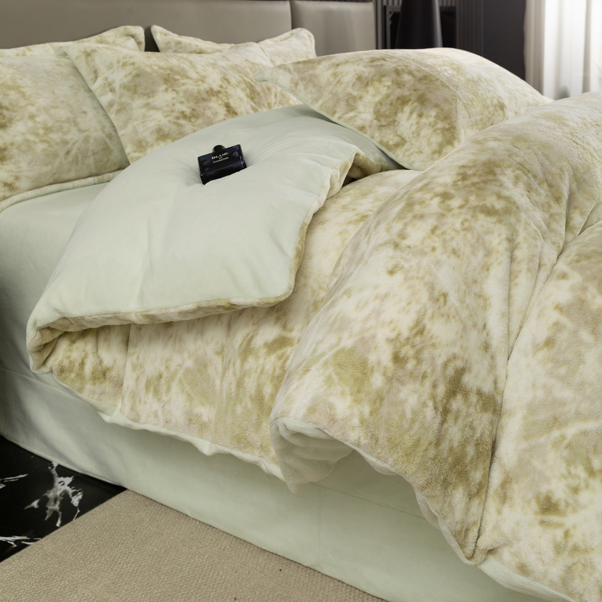 91家纺网 家纺一手货源 找家纺 锦罗绣 2025新款全消光兔绒300克牛奶绒单被套 绿野仙踪