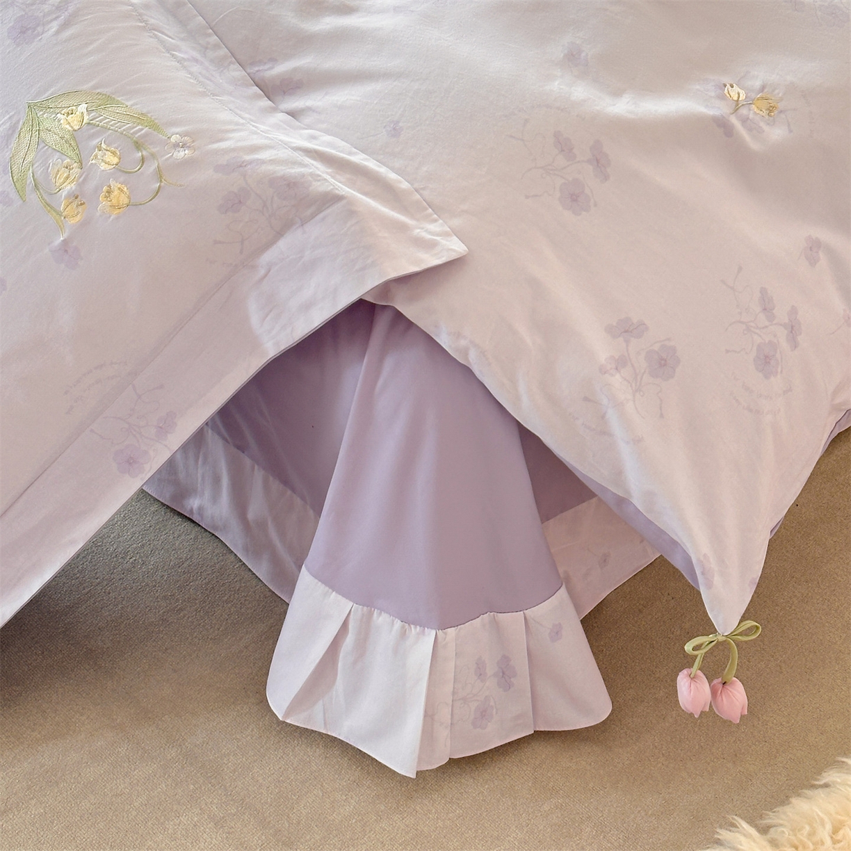 91家纺网 家纺一手货源 找家纺 蓝米卡夫 2025秋冬-全棉60支磨毛印+绣-铃兰萌兔系列（礼盒包装）提供买家秀 铃兰萌兔-紫