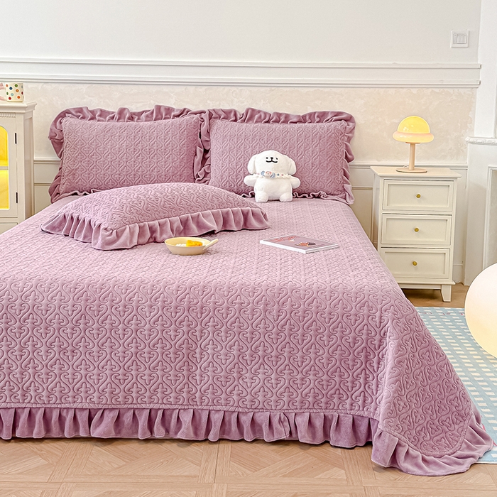 91家纺网 家纺一手货源 找家纺 归属 2025新款牛奶绒床盖四件套 紫罗兰
