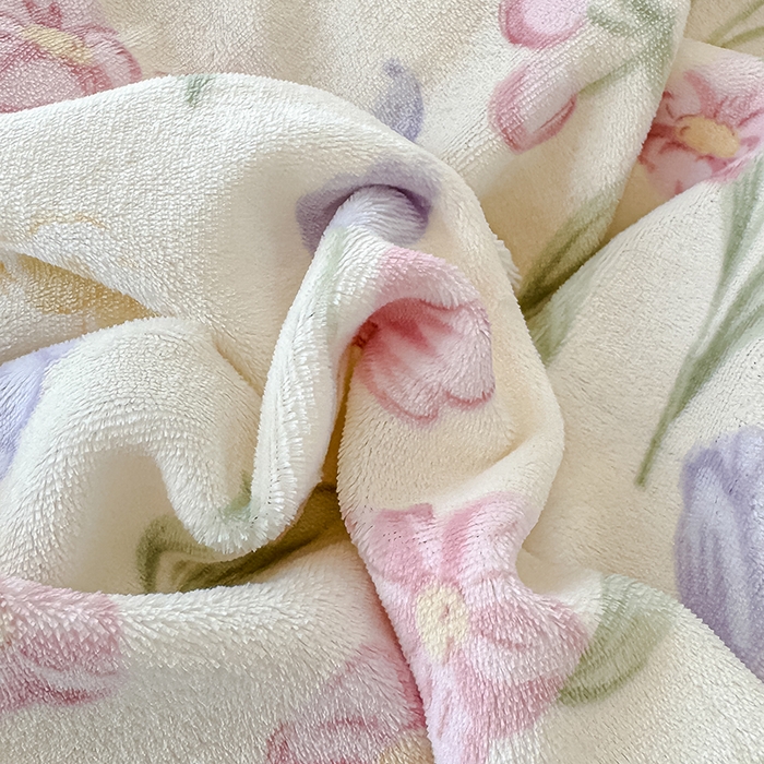 91家纺网 家纺一手货源 找家纺 归属 2025新款牛奶绒床盖四件套 紫色郁金香