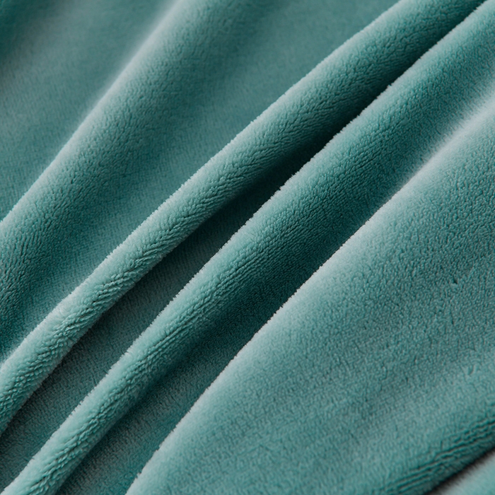 91家纺网 家纺一手货源 找家纺 畅畅家纺 2025新款A类亲肤舒适高克重牛奶绒绣花刺绣系列冬季四件套-花海 花海-湖蓝