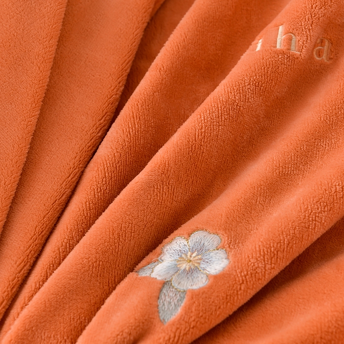 91家纺网 家纺一手货源 找家纺 畅畅家纺 2025新款A类亲肤舒适高克重牛奶绒绣花刺绣系列冬季四件套-花海 花海-桔色