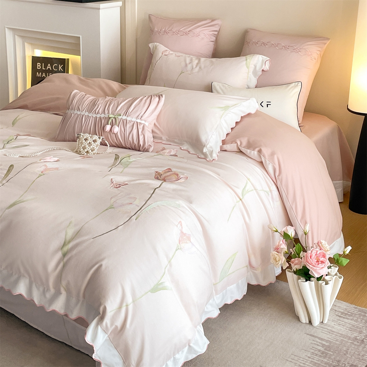 91家纺网 家纺一手货源 找家纺 蓝米卡夫 2025秋冬-全棉60支磨毛印+绣-郁金香系列（礼盒包装）提供买家秀 郁金香-粉玉