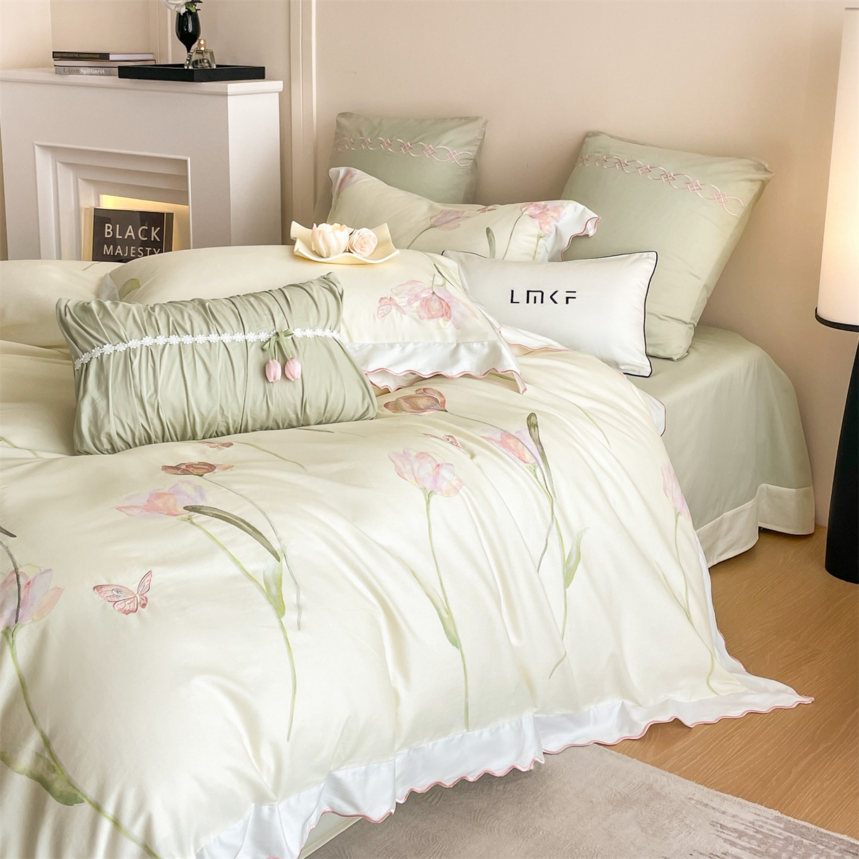 91家纺网 家纺一手货源 找家纺 蓝米卡夫 2025秋冬-全棉60支磨毛印+绣-郁金香系列（礼盒包装）提供买家秀 郁金香-米