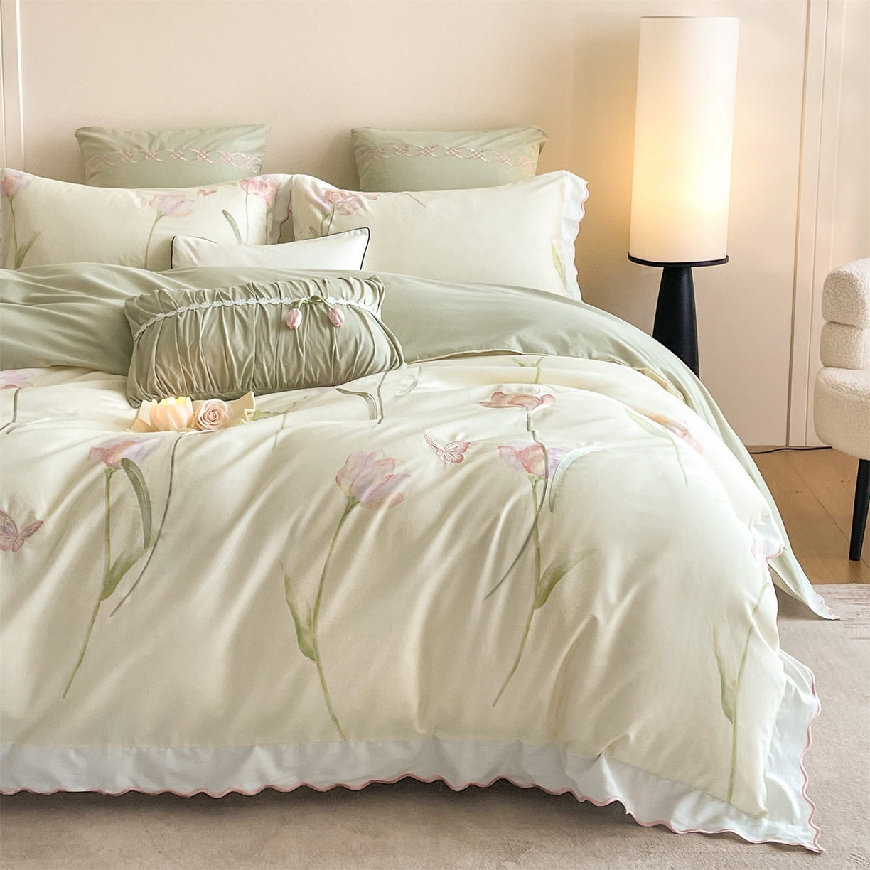 91家纺网 家纺一手货源 找家纺 蓝米卡夫 2025秋冬-全棉60支磨毛印+绣-郁金香系列（礼盒包装）提供买家秀 郁金香-米