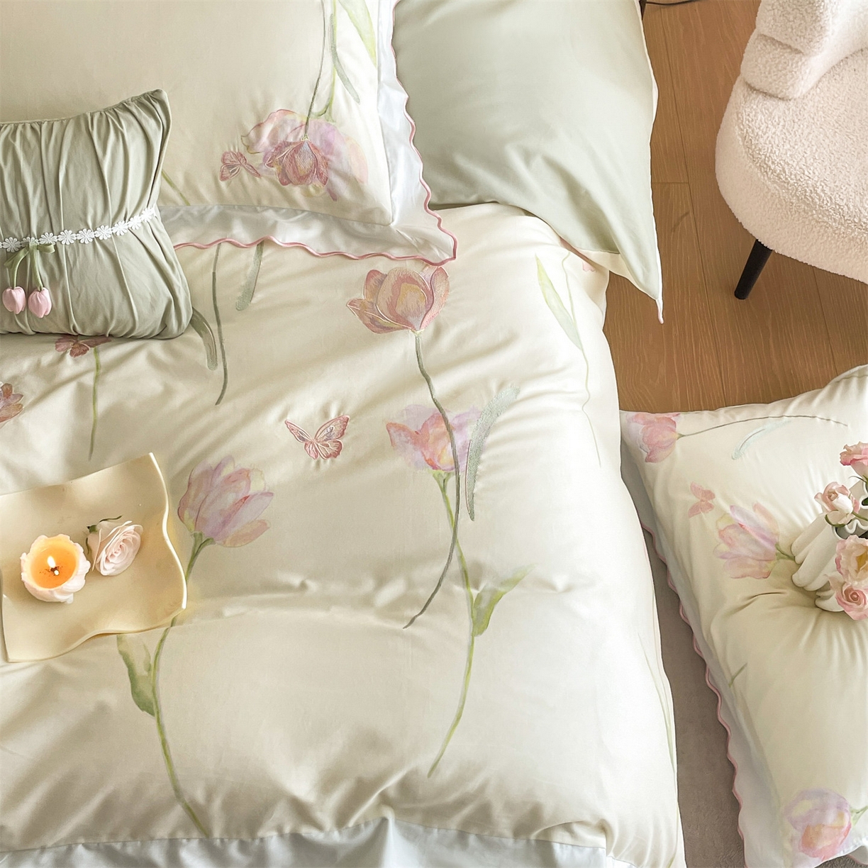 91家纺网 家纺一手货源 找家纺 蓝米卡夫 2025秋冬-全棉60支磨毛印+绣-郁金香系列（礼盒包装）提供买家秀 郁金香-米