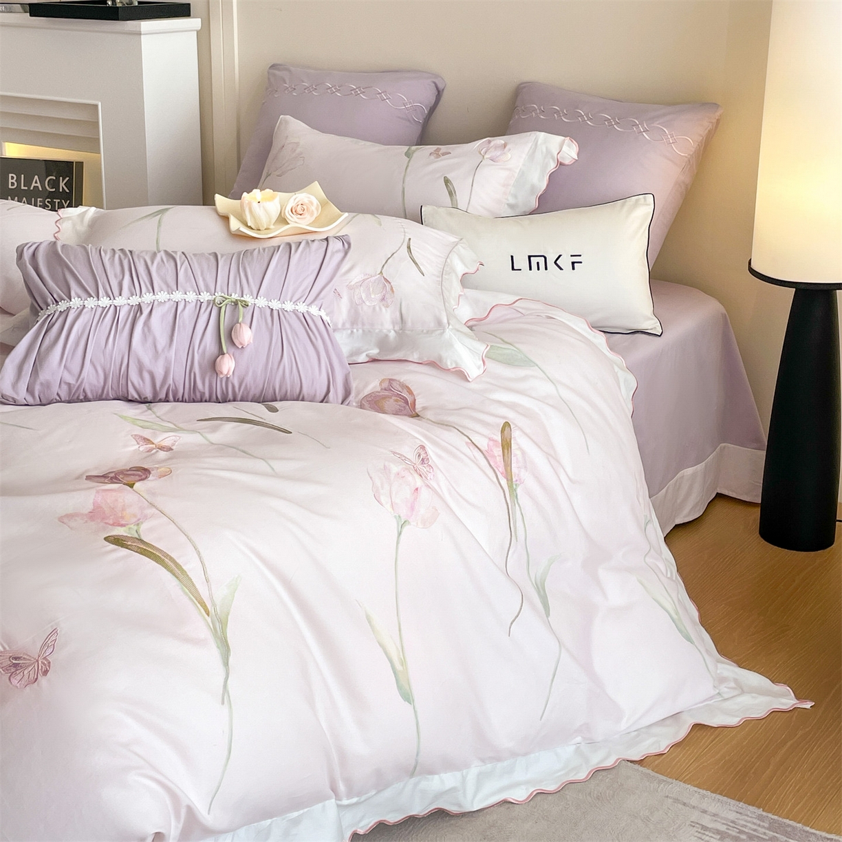 91家纺网 家纺一手货源 找家纺 蓝米卡夫 2025秋冬-全棉60支磨毛印+绣-郁金香系列（礼盒包装）提供买家秀 郁金香-紫