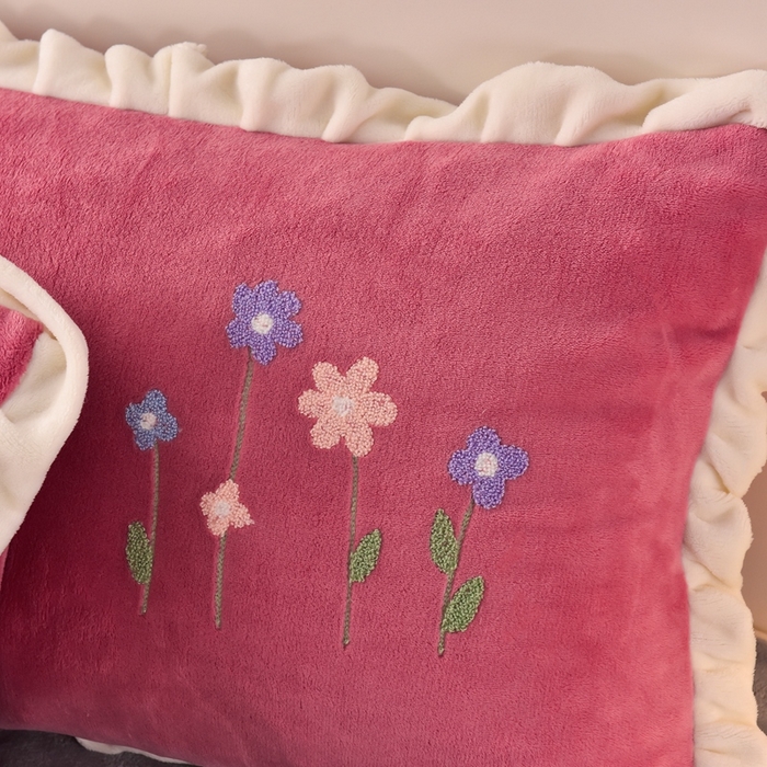 91家纺网 家纺一手货源 找家纺 畅畅家纺 2025新款A类亲肤舒适高克重牛奶绒绣花系列冬季四件套-繁花似锦 繁花似锦-豆沙+灰