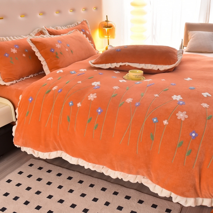 91家纺网 家纺一手货源 找家纺 畅畅家纺 2025新款A类亲肤舒适高克重牛奶绒绣花系列冬季四件套-繁花似锦 繁花似锦-桔色