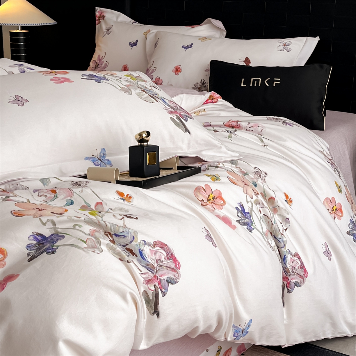 91家纺网 家纺一手货源 找家纺 蓝米卡夫 2025秋冬-全棉生态磨毛数码印花（礼盒包装）提供买家秀 奥娜