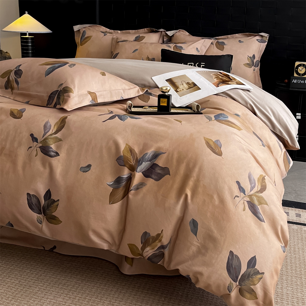 91家纺网 家纺一手货源 找家纺 蓝米卡夫 2025秋冬-全棉生态磨毛数码印花（礼盒包装）提供买家秀 枫晚