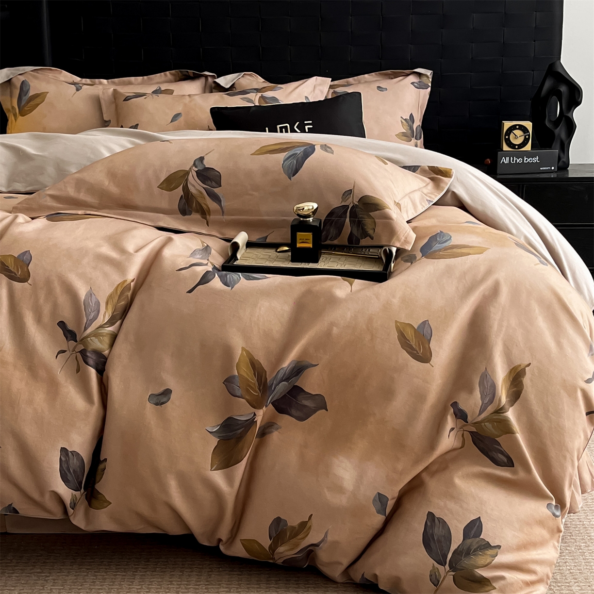 91家纺网 家纺一手货源 找家纺 蓝米卡夫 2025秋冬-全棉生态磨毛数码印花（礼盒包装）提供买家秀 枫晚