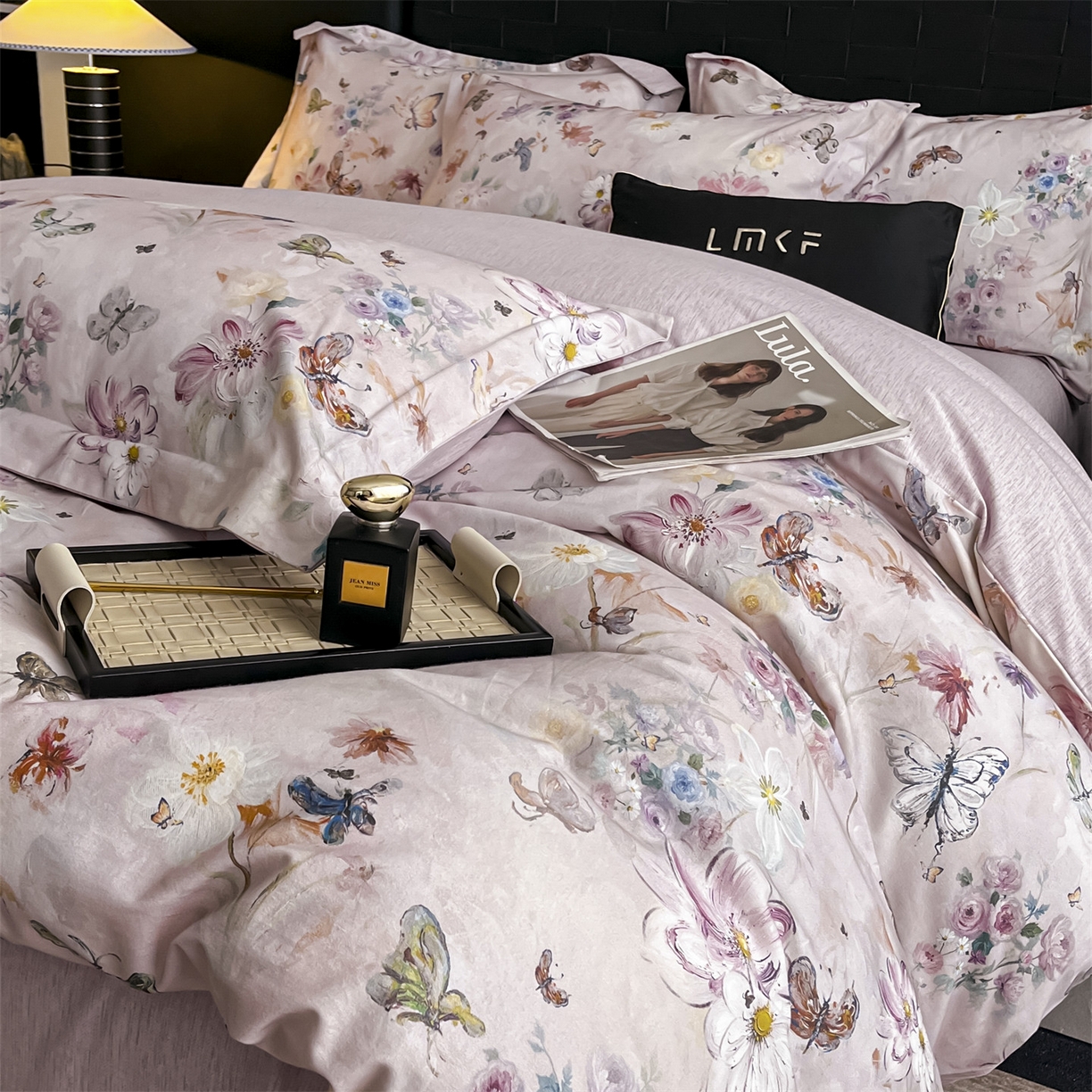 蓝米卡夫 2025秋冬-全棉生态磨毛数码印花（礼盒包装）提供买家秀 花间蝶漫