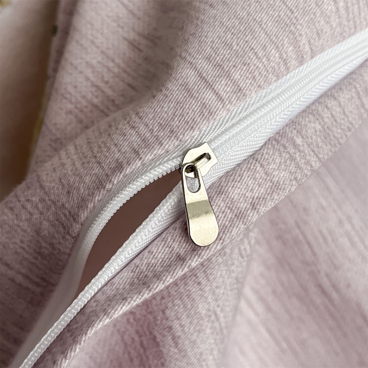 91家纺网 家纺一手货源 找家纺 蓝米卡夫 2025秋冬-全棉生态磨毛数码印花（礼盒包装）提供买家秀 花间蝶漫