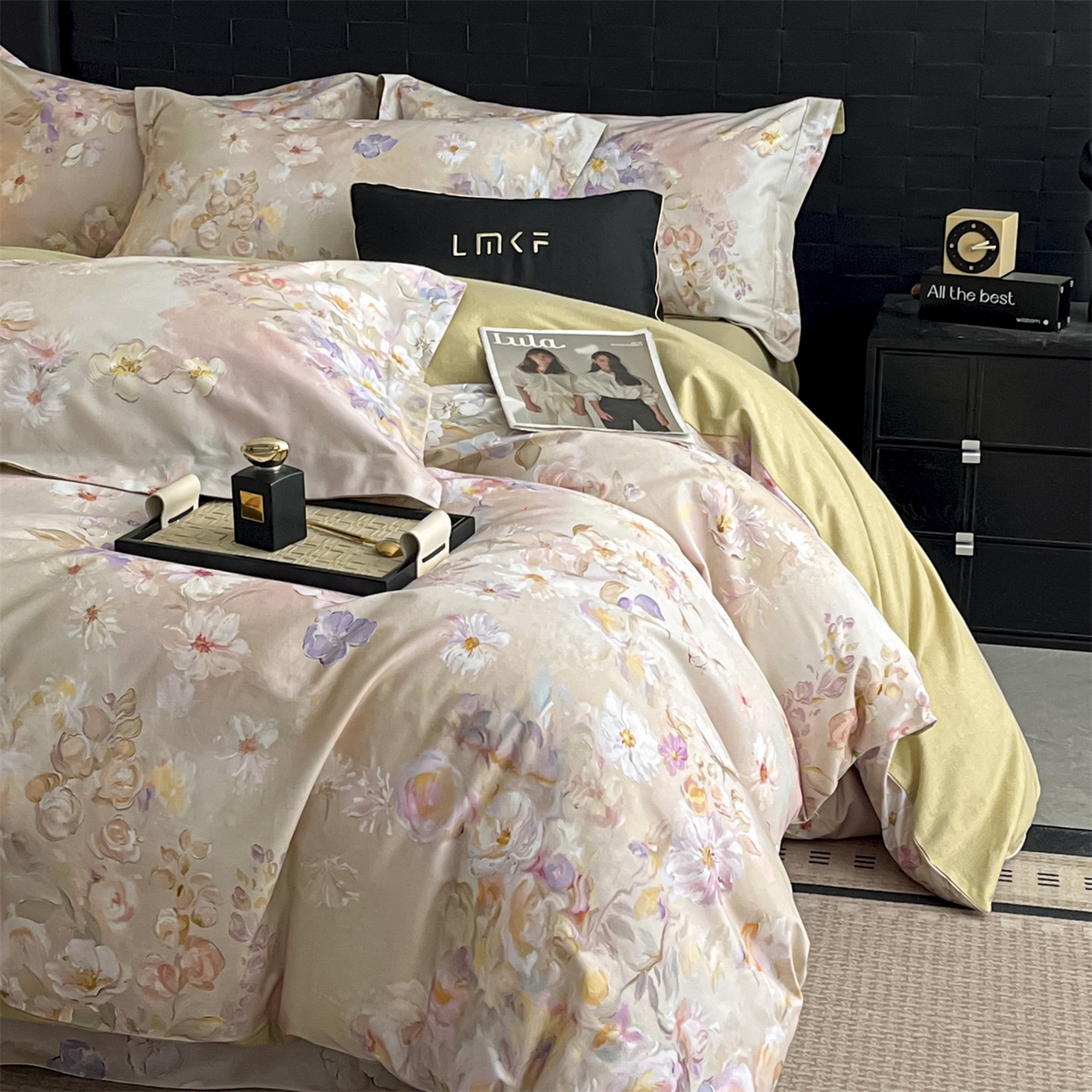 91家纺网 家纺一手货源 找家纺 蓝米卡夫 2025秋冬-全棉生态磨毛数码印花（礼盒包装）提供买家秀 华绮梦