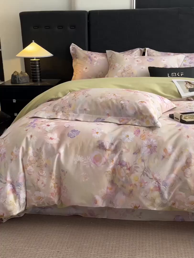 91家纺网 家纺一手货源 找家纺 蓝米卡夫 2025秋冬-全棉生态磨毛数码印花（礼盒包装）提供买家秀 华绮梦