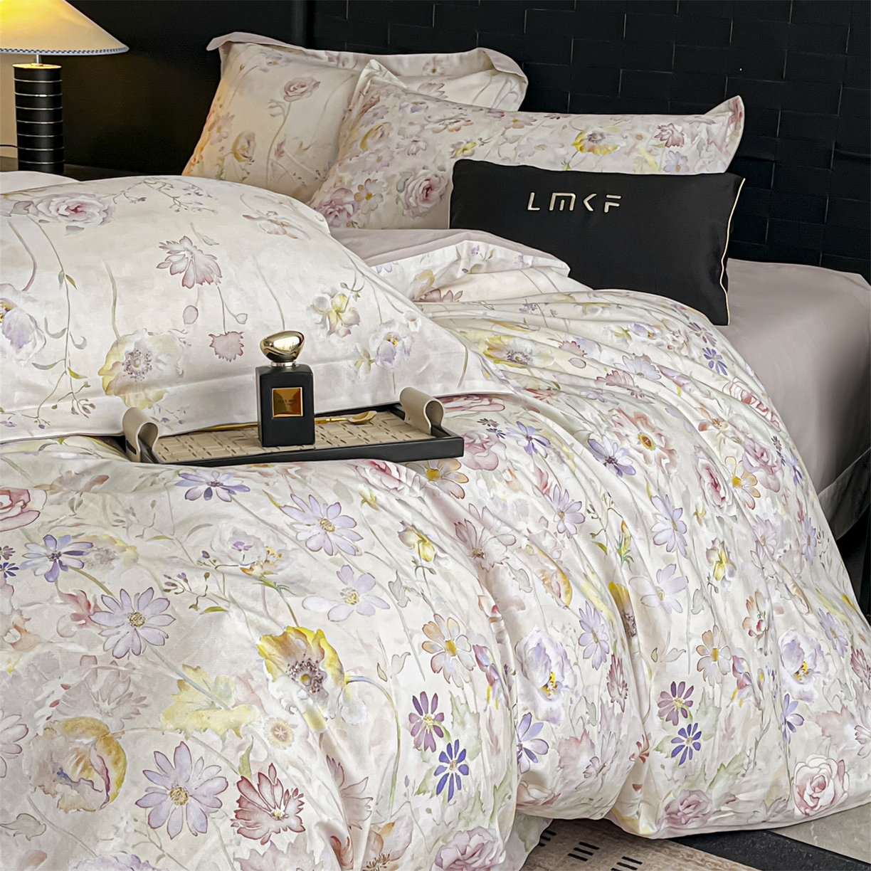 91家纺网 家纺一手货源 找家纺 蓝米卡夫 2025秋冬-全棉生态磨毛数码印花（礼盒包装）提供买家秀 喀纳斯