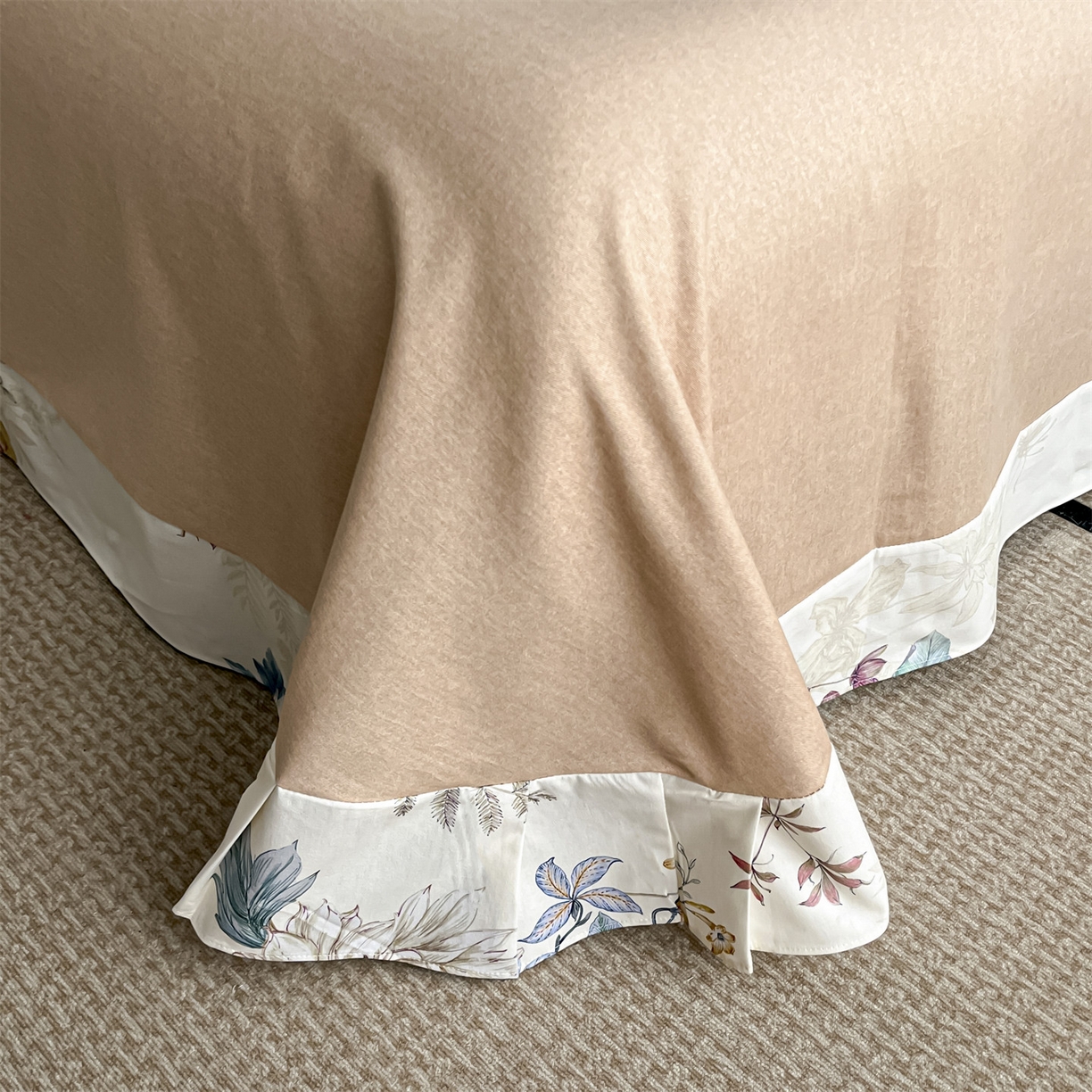 91家纺网 家纺一手货源 找家纺 蓝米卡夫 2025秋冬-全棉生态磨毛数码印花（礼盒包装）提供买家秀 洛芙琳