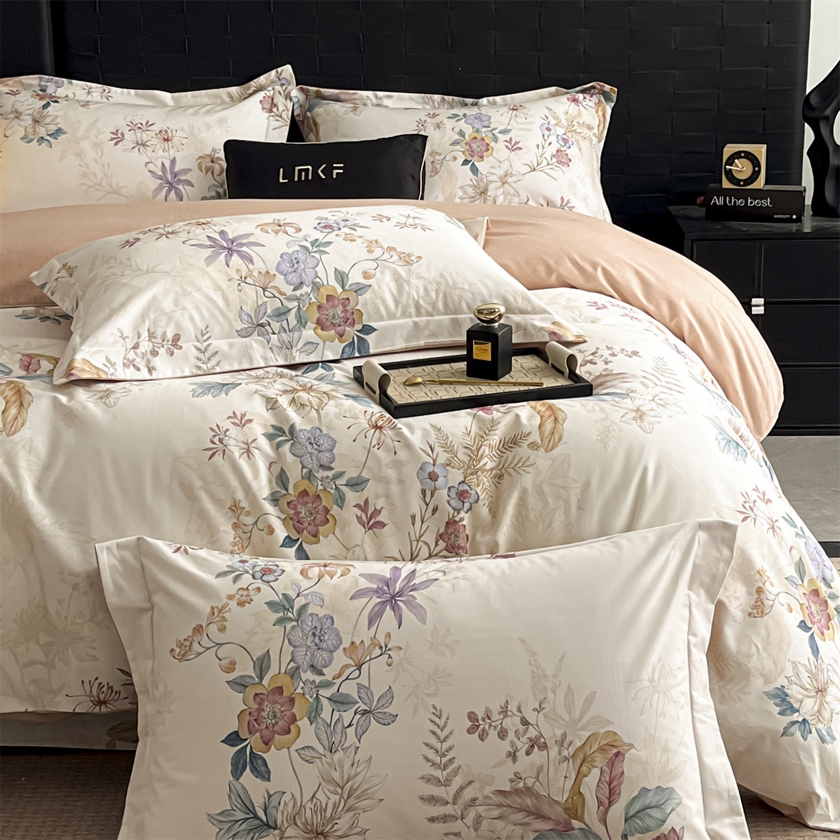 91家纺网 家纺一手货源 找家纺 蓝米卡夫 2025秋冬-全棉生态磨毛数码印花（礼盒包装）提供买家秀 洛芙琳