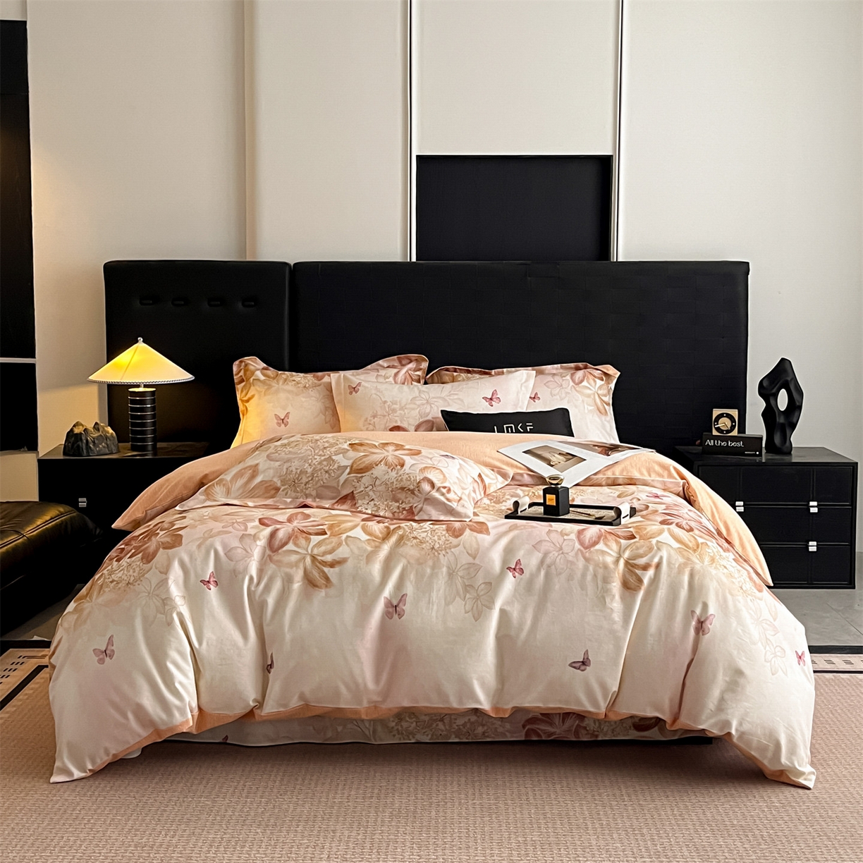 91家纺网 家纺一手货源 找家纺 蓝米卡夫 2025秋冬-全棉生态磨毛数码印花（礼盒包装）提供买家秀 炫彩蝶舞