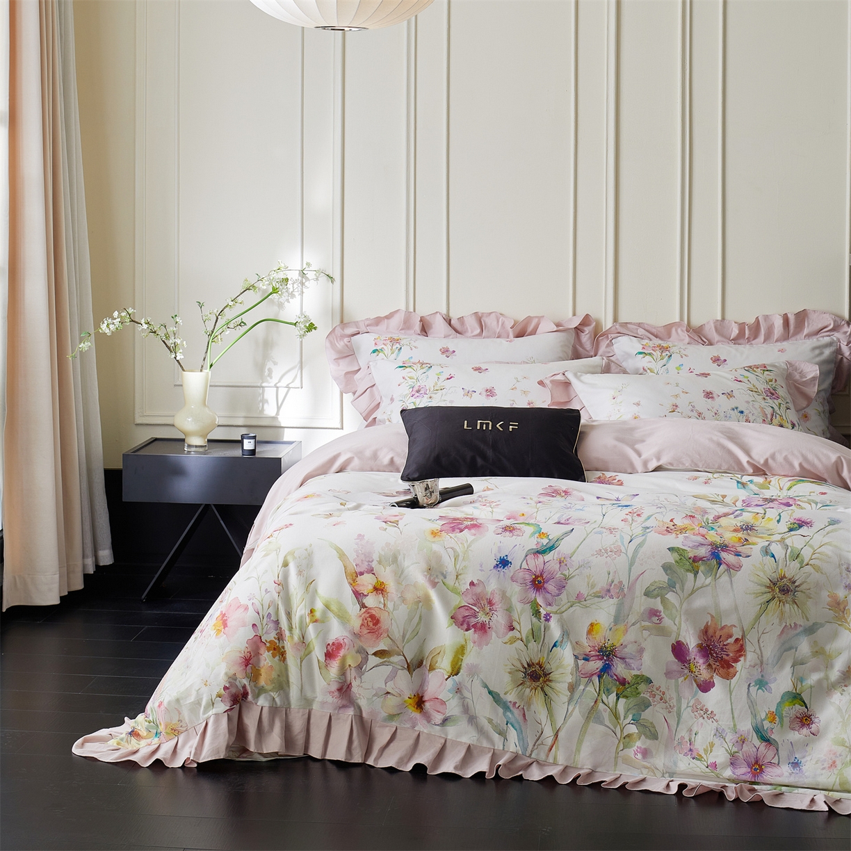 91家纺网 家纺一手货源 找家纺 （总）蓝米卡夫 2025秋冬-全棉生态磨毛数码印花-大版花边（礼盒包装）-拍摄风格1 提供买家秀