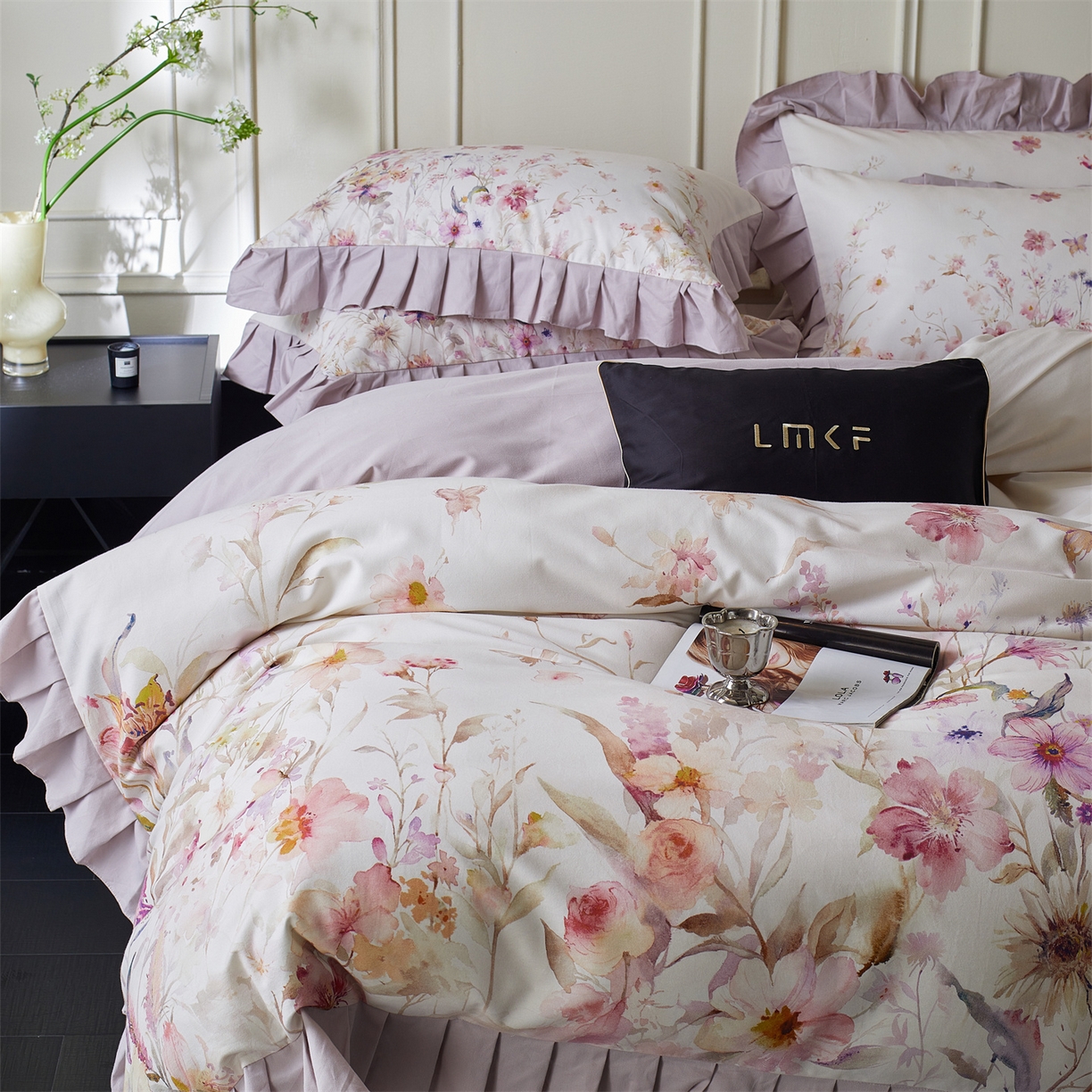 91家纺网 家纺一手货源 找家纺 蓝米卡夫 2025秋冬-全棉生态磨毛数码印花-大版花边（礼盒包装）-拍摄风格1 提供买家秀 可可托海-淡紫