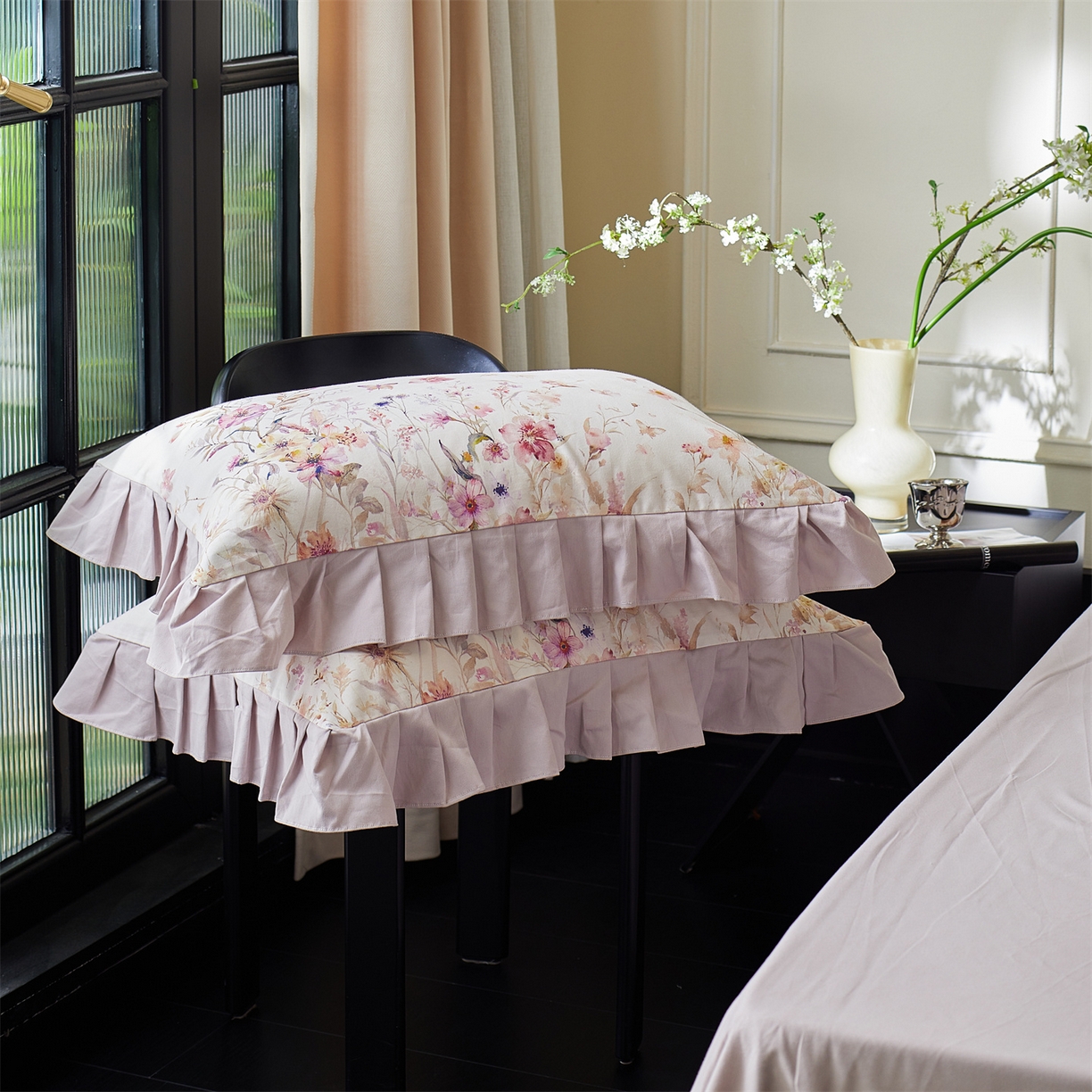 91家纺网 家纺一手货源 找家纺 蓝米卡夫 2025秋冬-全棉生态磨毛数码印花-大版花边（礼盒包装）-拍摄风格1 提供买家秀 可可托海-淡紫